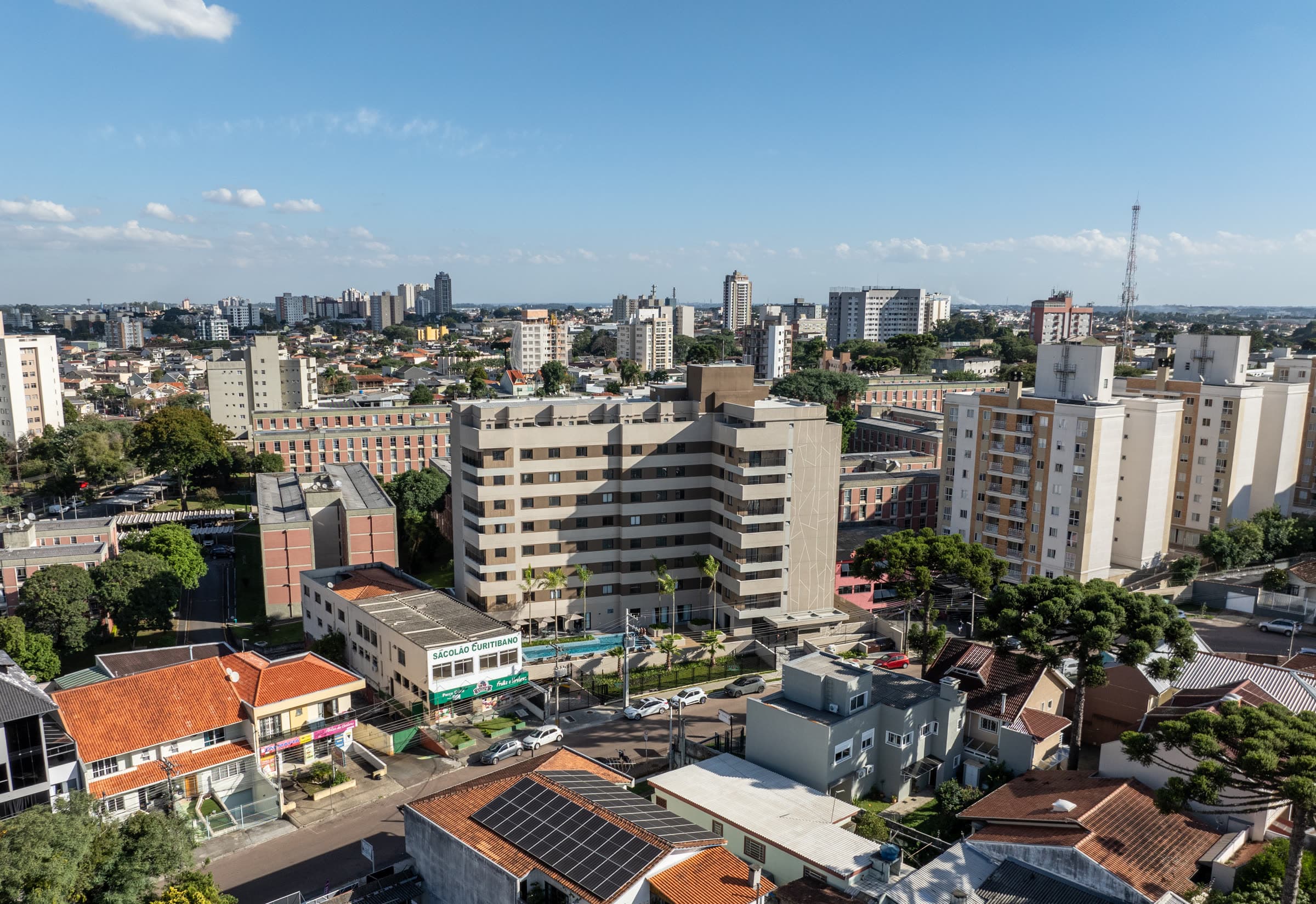 Vista aérea HDR do One House e entorno